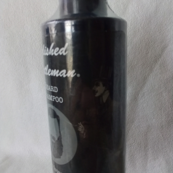 Beard Shampoo 8oz Bottle Polished Gentleman - Picture 3 of 8